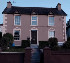 A Classic Donegal Townhouse
